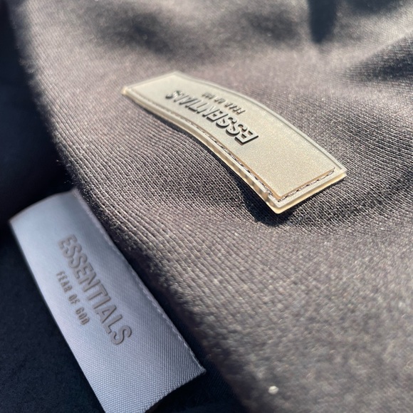 ESSENTIALS FEAR OF GOD “STRETCH LIMO” HOODIE - Picture 3 of 9